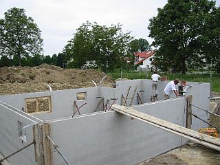 Keller